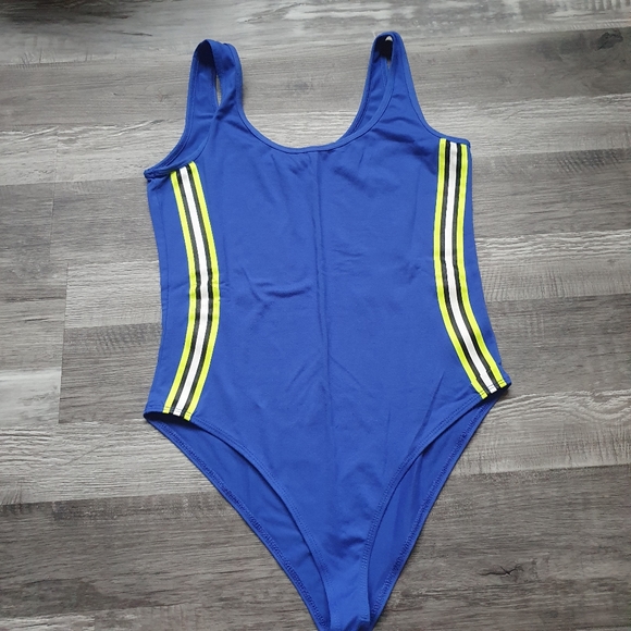 🤑Ardene basic Blue Medium size - Picture 2 of 3